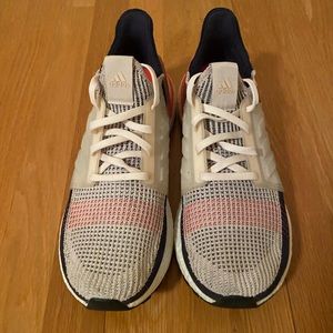Adidas Men’s Pink Sneakers with cool design